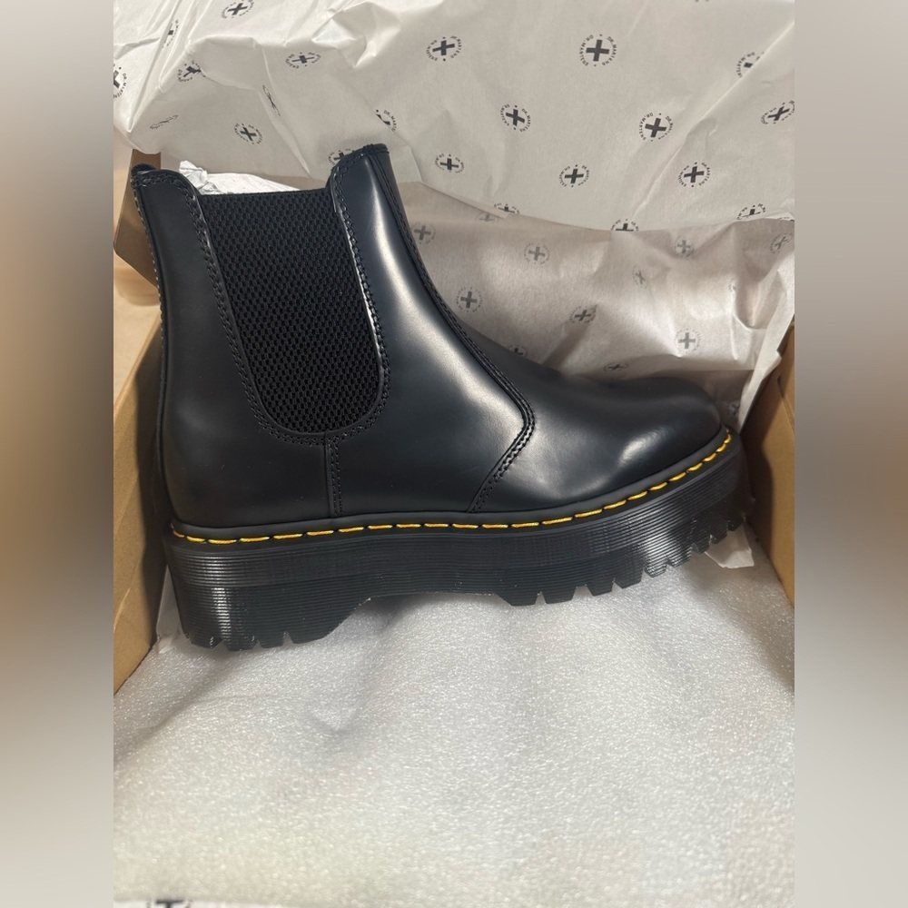 Dr. Martens 2976 Quad Polished Smooth Leather Platform Chelsea Boots W 11 M 10 - Picture 5 of 6